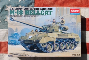 ACD1375  M-18 HELLCAT U.S.ARMY GUN MOTOR CARRIAGE